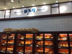 面包甜点陈列柜-都恩客(高岛屋百货店)