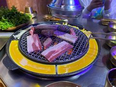 猪五花肉-釜山火炉·海鲜烤肉(紫藤路店)