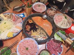 -周小明火锅(黑金冠社区店)