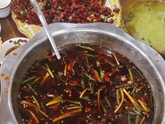 -乡土特色.冷锅鱼.牦牛肉汤锅