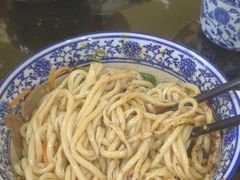 -伊源鼎盛餐饮服务有限公司