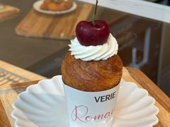 -VERIE BAKEHOUSE