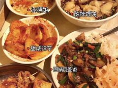 -文山荷鲜居(翠湖店)
