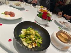 -醉辉皇上海之巅(上海中心大厦店)