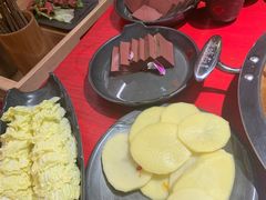 -谭鸭血老火锅(万象九宜城店)