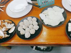 -曹丞相·地锅鸡·地锅鱼(武林店)