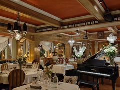 -火车头法国西餐厅