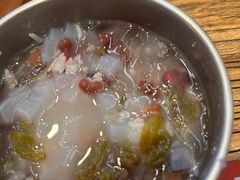 -成都你六姐·牛肉冒菜(上海环宇荟店)