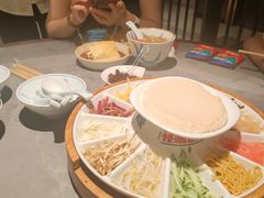 -怪噜范·贵阳小吃大排档(世纪金源店)