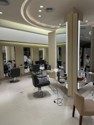 -Mentor Hair Salon