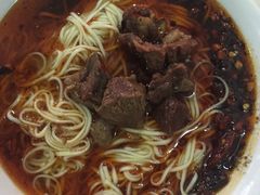 -智强牛肉面