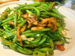 -辣尚瘾·烤鱼·新川菜(交大直营店)