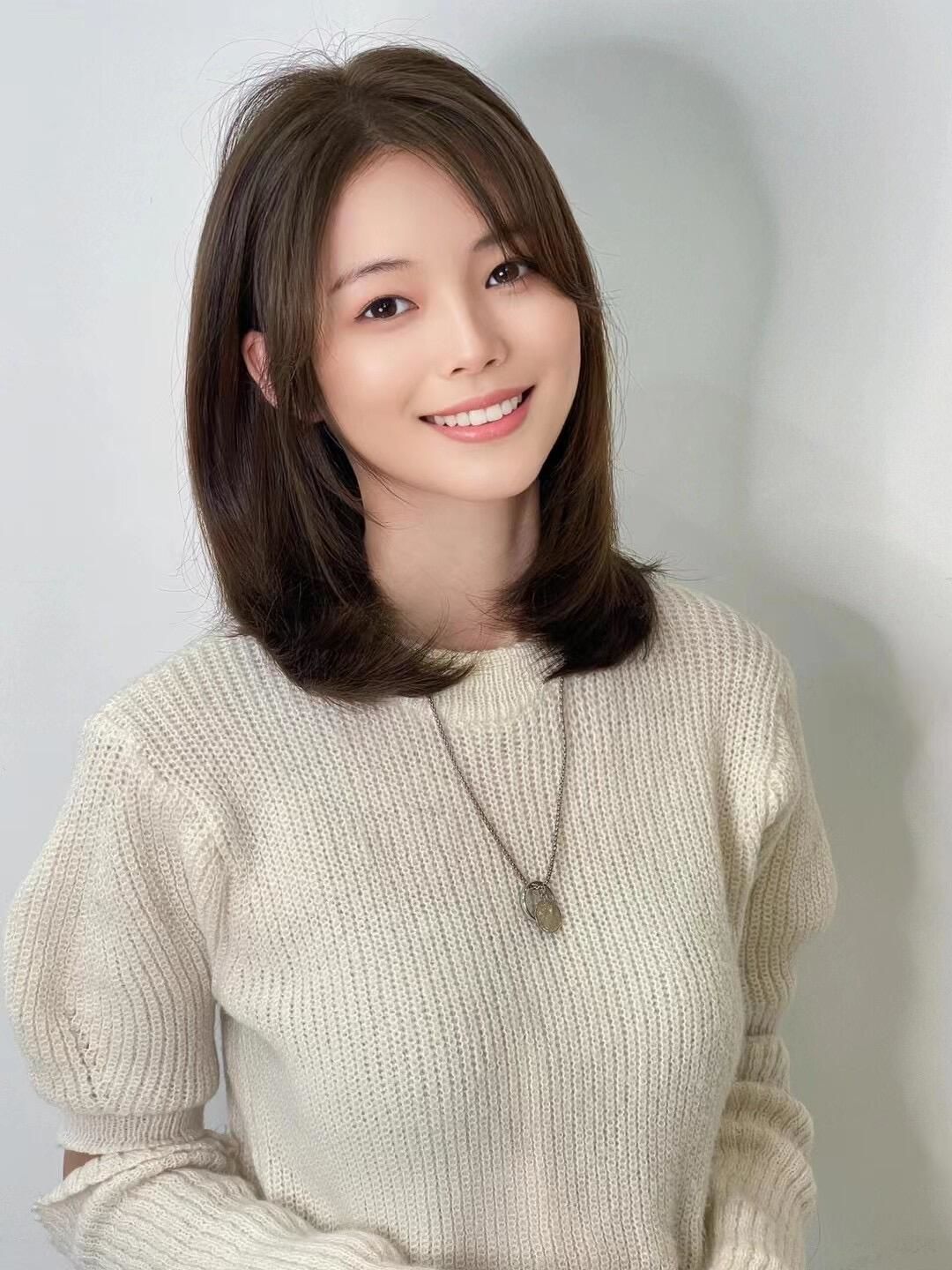 超温柔中发#锁骨发推荐#女生减龄发型#中发发型#女士发型参考#减龄