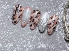 -艺采红鹰职业培训学校