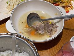 -隔壁老王·家常云南菜(花巷店)