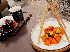 创意鲜果咕噜肉-广州文华东方酒店·江-由辉师傅主理