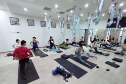 -一伽瑜伽·普拉提