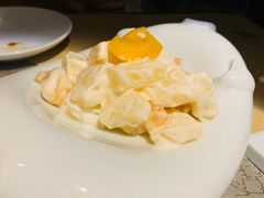 -穹六人间 people 6(岳阳路店)