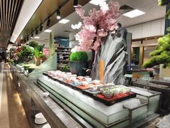 -金马门国际美食百汇(珞喻路店)