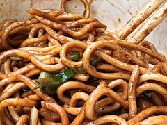 -球场热干面老店