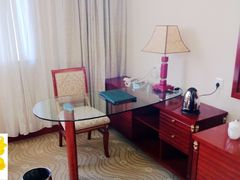 写字台-春兰国宾馆(凤城河风景区老街店)