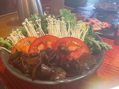 -谭鸭血老火锅(远大购物广场店)