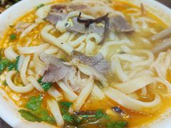 -青年路烩面馆(绿地世纪城店)