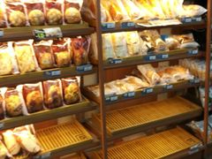 -全家便利店(东直门店)