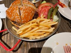 -The BREW·酿餐厅(浦东嘉里大酒店)