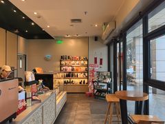 -星巴克(G15苏通大桥服务区西区)