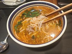 -云阿蛮云南生烫牛肉米线(奉贤路店)