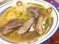 -七爷清汤腩·港式餐厅(金狮广场店)