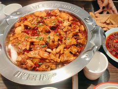 仔排煲-胖哥俩肉蟹煲(上海悦荟广场店)
