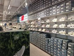 -五环Outlets(高新工厂店)