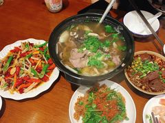 -谢老五跷脚牛肉·非遗传承店