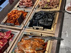 -山焱·炭火自助烤肉(周浦万达店)