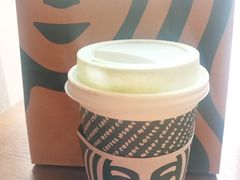 -星巴克(宝山万达店)