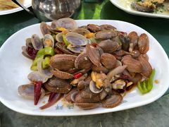 -四川小胡子海鲜(丁村万人海鲜广场店)