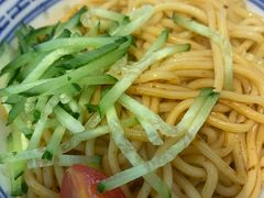 -广信牛奶甜品世家(台东店)