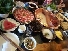 宽巷子鸳鸯锅-宽巷子成都火锅(南站店)
