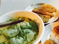 -潘国仙耳光馄饨(黄家阙路店)