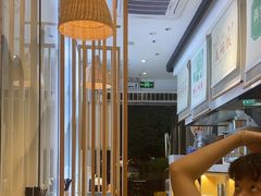 -弄堂咪道-饭香·面香·馄饨香(汇锦广场店)