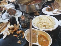 -鼎盛山海火锅(北戴河刘庄夜市老虎石浴场店)