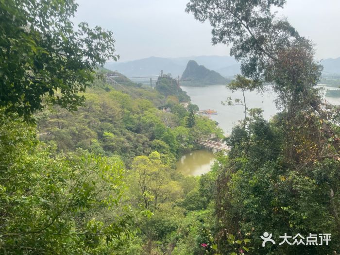 宝晶宫旅游景区图片