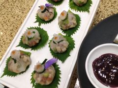 鲜虾石榴包-鹊华居·地道鲁菜·海鲜·融合味(大明湖店)