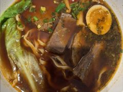 -康师傅私房牛肉面(申虹店)