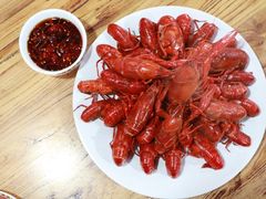 -肥肥虾庄·金牌油焖大虾(杨园滨江时代walk店)