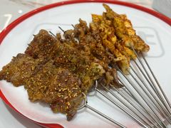 -东北小板凳地摊烧烤(泰来街店)