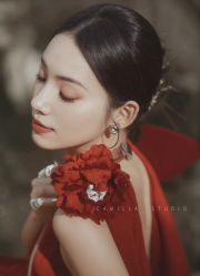 -卡米拉婚纱摄影工作室(金汇广场店)