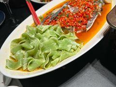 -凤凰湘语·平价海鲜餐厅(浦东旗舰店)